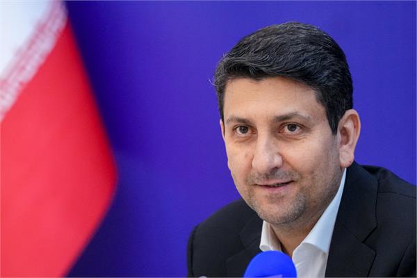 Minister stresses boosting ICT projects in South Khorasan Province