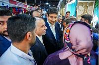 افتتاح نمایشگاه توانمندی های روستایی و عشایری با حضور وزیر ارتباطات